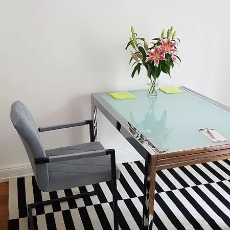 Ferienwohnung Eimsbuttel Apartment *