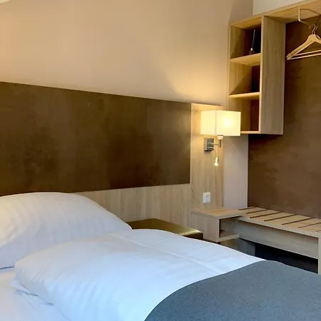 Hana Hotel
