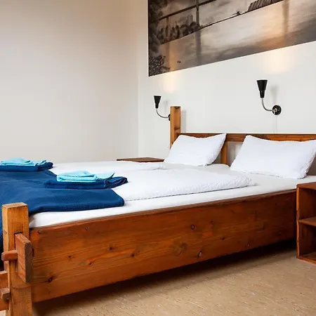 Nachtquartier Hostel