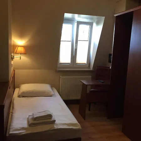 Hotel Merite Altona Gmbh 2*