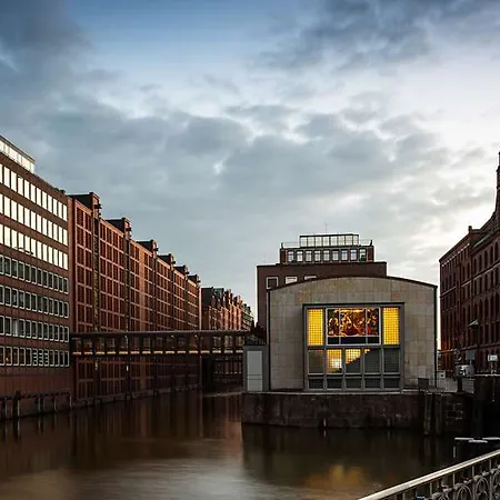 Ameron Speicherstadt 4*