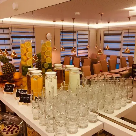 Glinde Hotel 3*