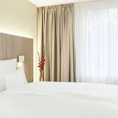 Aparthotel Nh Collection City 4*