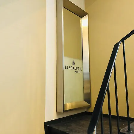 Elbgalerie Hotell 2*