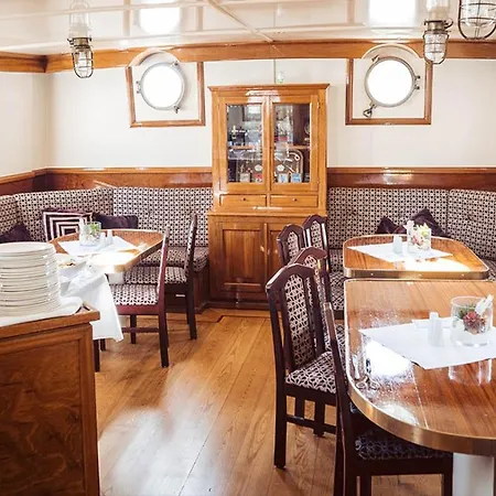 Segelschiff Mare Frisium