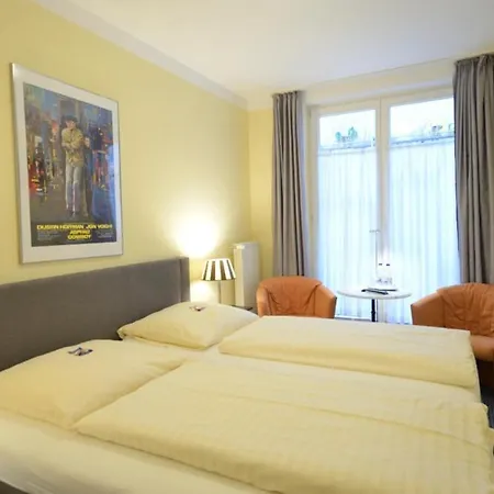 Guest house Alpha Garni 2*
