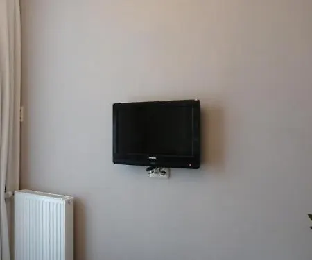 Commodore 3*