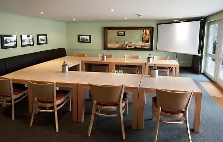 Hotel Baurs Park 3*