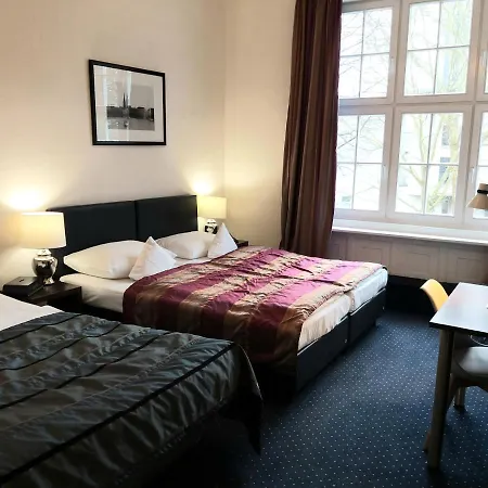 Wagner Im Dammtorpalais Hotel