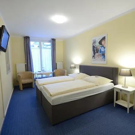 Guest house Alpha Garni 2*