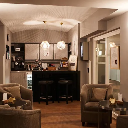 Des Elsa Brändström Haus Hotell