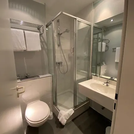 Park Arena Hotell 3*