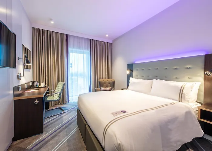 Premier Inn Hamburg St. Pauli photo