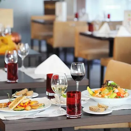 Hotel Mercure Mitte 4*