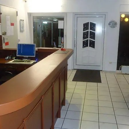 Hotel Rahlstedter Hof 2*