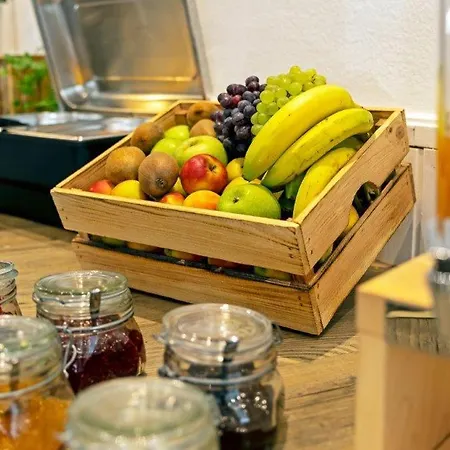 Auto-parkhotel St Pauli Hotel 2*