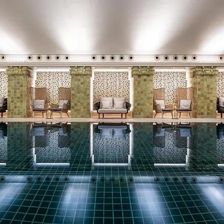 Residences At Park Hyatt 5*