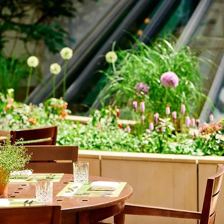 Residences At Park Hyatt 5*