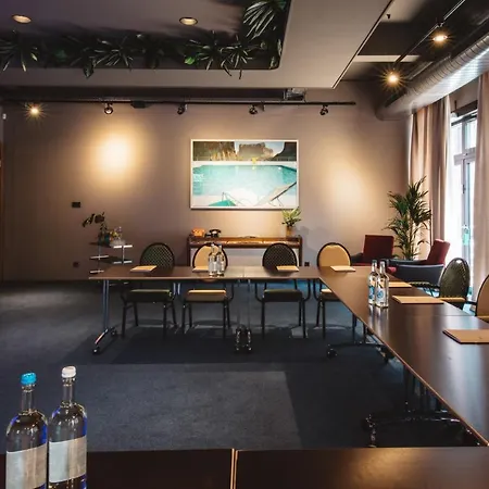 Superbude Altona Hotel 3*