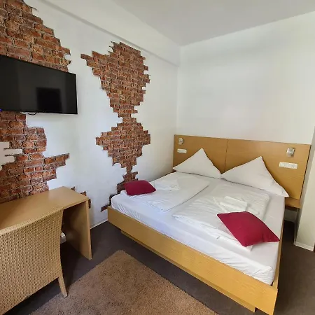 Hotel Cch Zentrum 4*