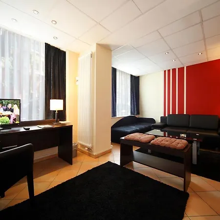 Hansehof 3*