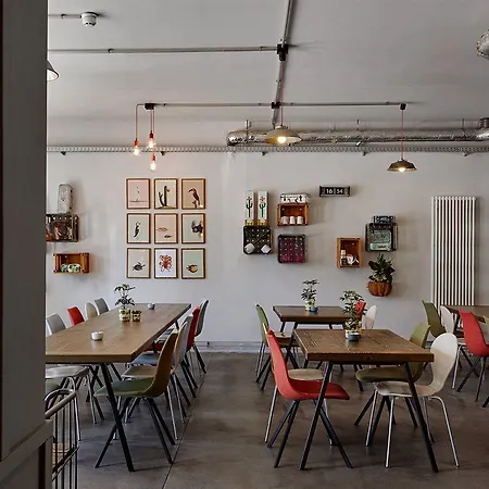 Kroeger By Underdog Hotel