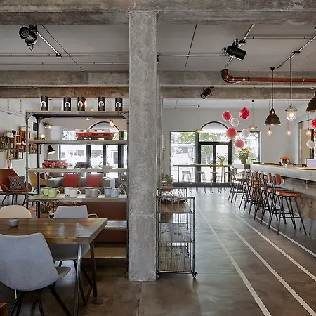 Kroeger By Underdog Hotel
