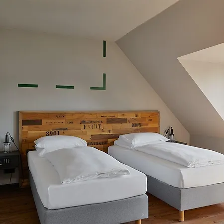 Kroeger By Underdog Hotel 3*