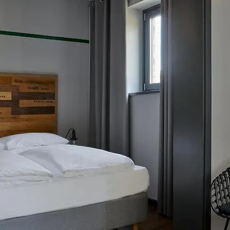 Kroeger By Underdog Hotel 3*