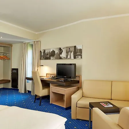 H4 Bergedorf Hotel 4*