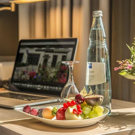 Hotel Dorint Hamburg-eppendorf 4*