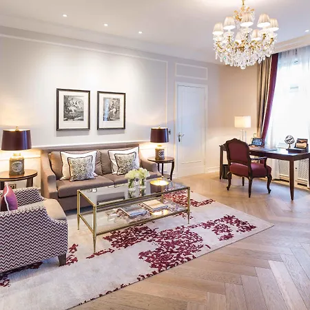Szálloda Fairmont Vier Jahreszeiten, Des Jahres 2023 & 2024- 101 Besten 5*