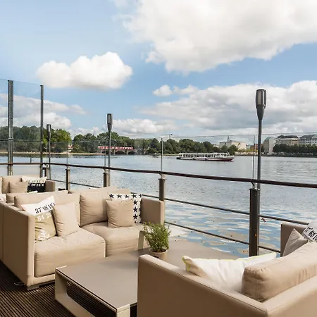 Fairmont Vier Jahreszeiten, Des Jahres 2023 & 2024- 101 Besten 5* Hamburg
