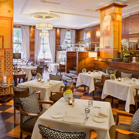 Fairmont Vier Jahreszeiten, Des Jahres 2023 & 2024- 101 Besten