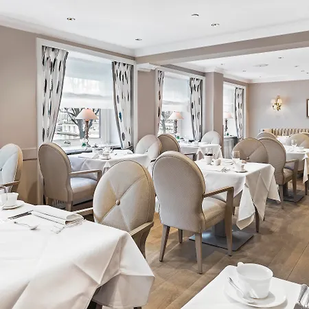 Fairmont Vier Jahreszeiten, Des Jahres 2023 & 2024- 101 Besten 5* Hamburg