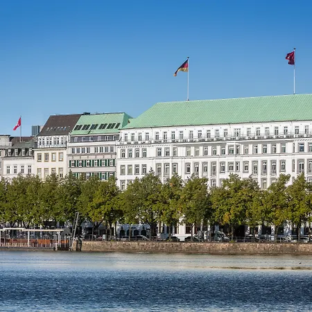 Szálloda Fairmont Vier Jahreszeiten, Des Jahres 2023 & 2024- 101 Besten 5*