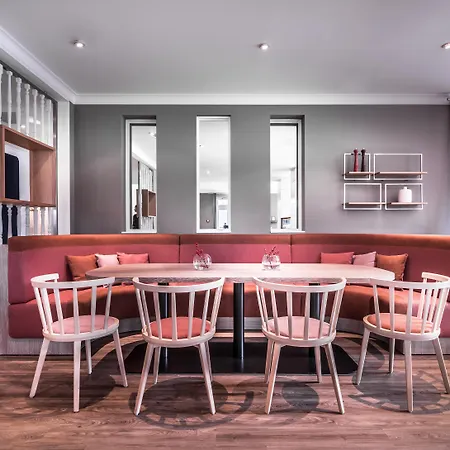 Steigenberger Treudelberg Hotel 4*