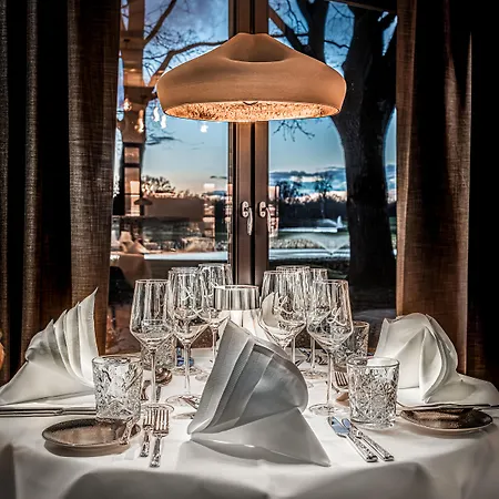 Steigenberger Treudelberg 4* Hamburg