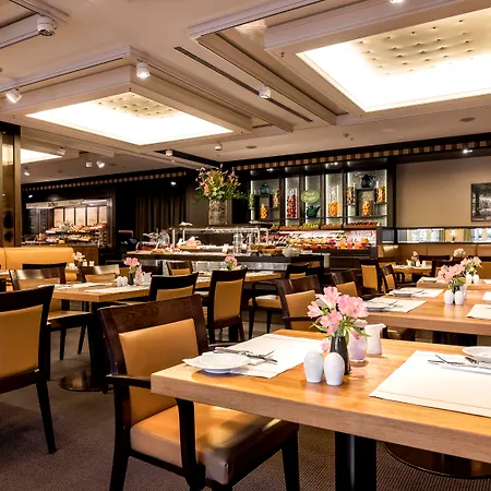Hotel Grand Elysee