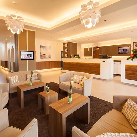 Aparthotel Apartment-hotel Mitte 3*