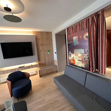 Apartment-hotel Mitte 3*