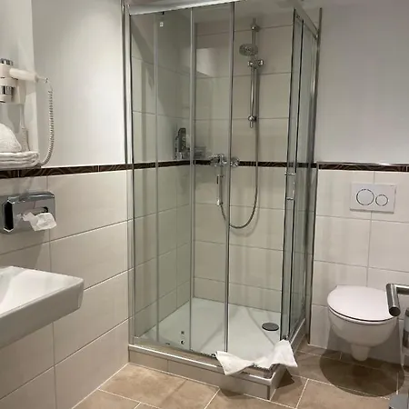 Harburger Hof 3*