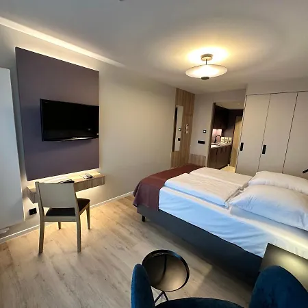 Aparthotel Apartment-hotel Mitte 3*