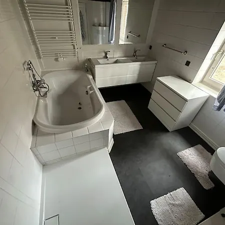 Historisches Bauernhaus - Historic Farmhouse In Hamburg