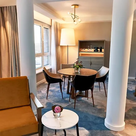 Hotel Steigenberger 5*