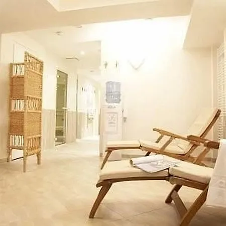 باسيلر هوف فندق 4*