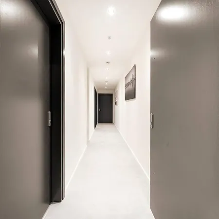 Apartment Hh 01 By Rockchair - Superhost Status - Modernes Mit Sonnigem Balkon & Premium Boxspringbetten In Winterhude - Geheimtipp