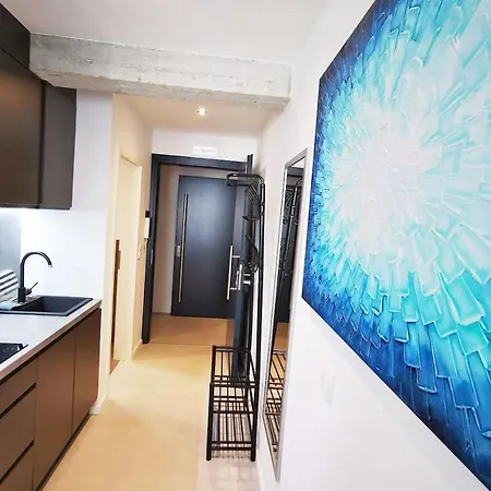 Hh 01 By Rockchair - Superhost Status - Modernes Mit Sonnigem Balkon & Premium Boxspringbetten In Winterhude - Geheimtipp * Hamburg