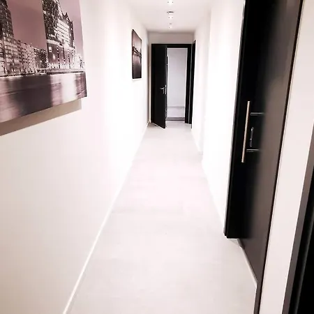 Appartement Hh 02 By Rockchair - Superhost Status - Modernes Mit Sonnigem Balkon & Premium Boxspringbetten In Winterhude - Geheimtipp *
