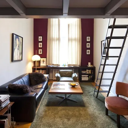 Hadley's Guest house *